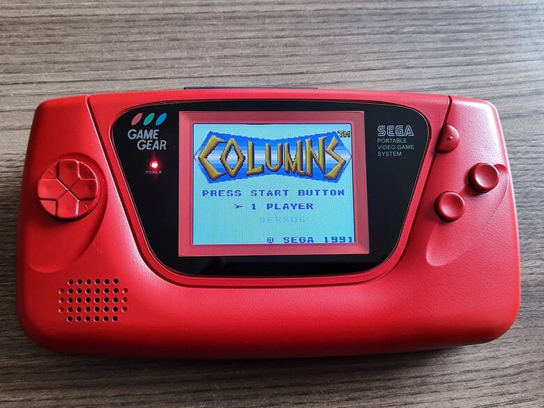 Sega Game Gear – LCD TFT V4 Mod, Stunning Display, Custom Red Shell (London)